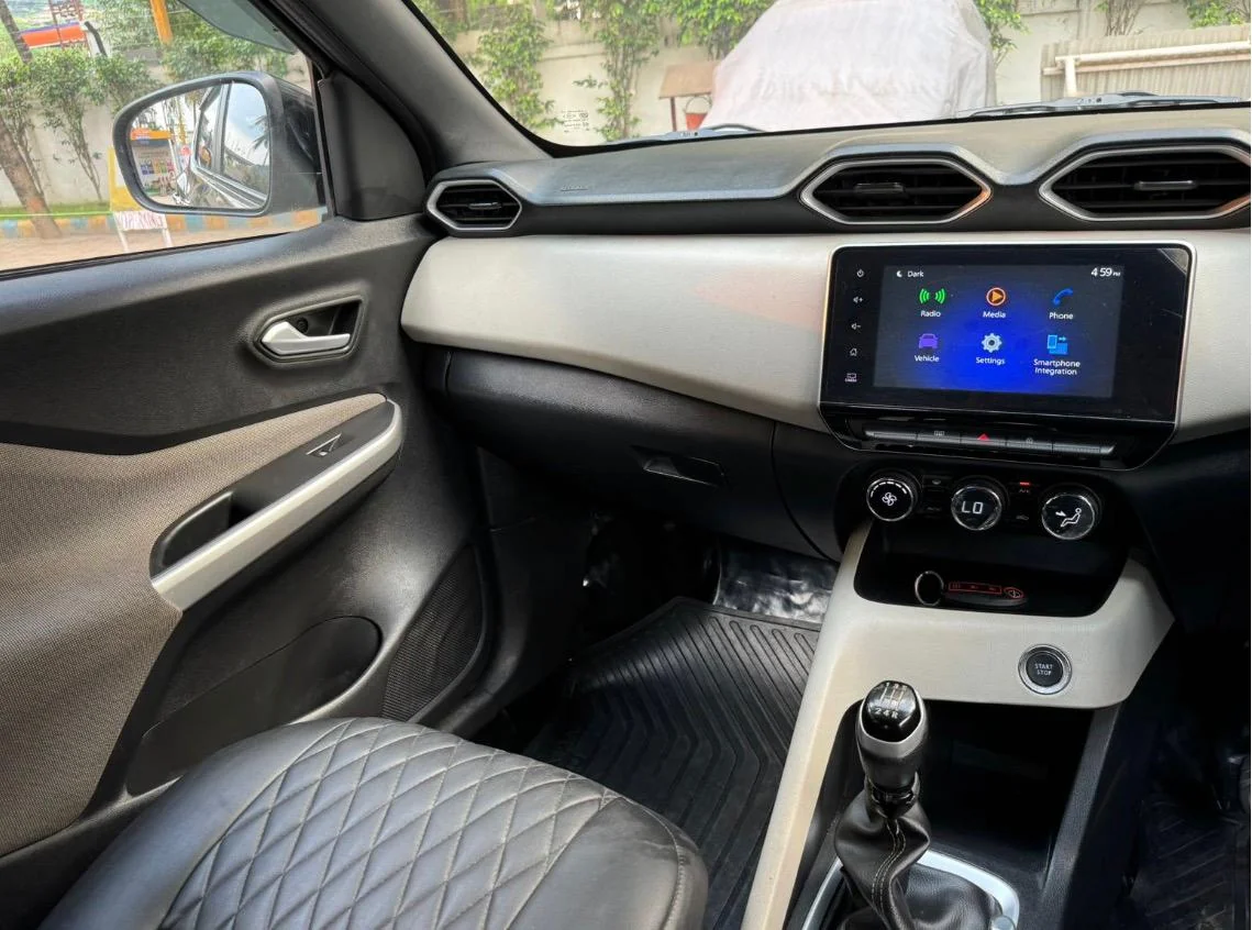 Nissan Magnite - Thumbnail 10